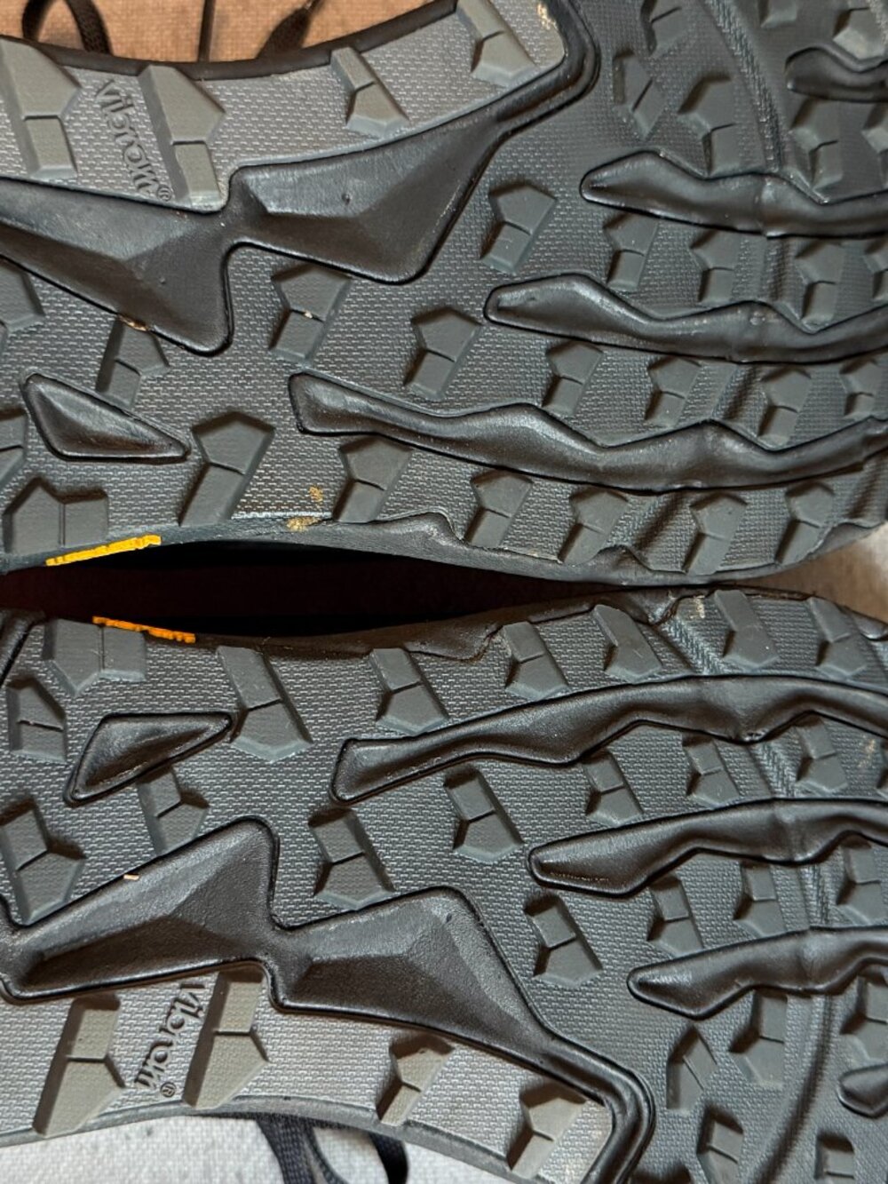 Altra Timp - Picture 3 of 4